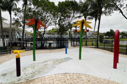 Touwnhouse à vendre à Lauderhill, Floride: 2 chambres, 104.05 m2 № 2084217 - photo 20