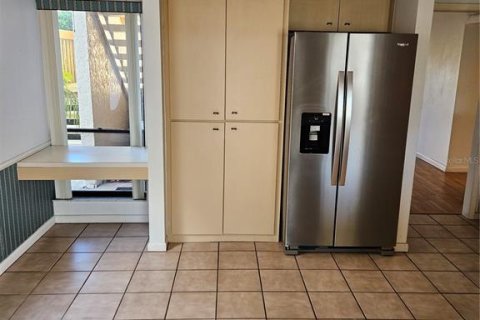 Condo in Bradenton, Florida, 2 bedrooms  № 1572257 - photo 26