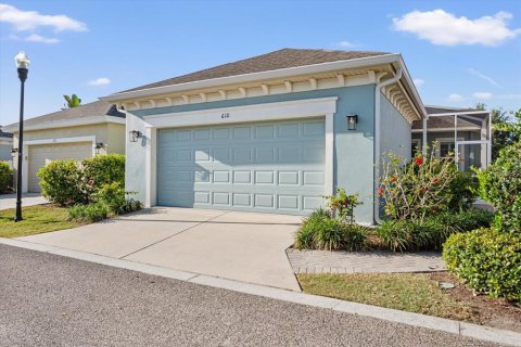 House in Apollo Beach, Florida 3 bedrooms, 166.95 sq.m. № 1751235 - photo 2