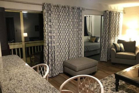 Condo in Destin, Florida, 1 bedroom  № 561659 - photo 1