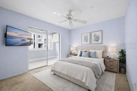 Condo in Bradenton Beach, Florida, 2 bedrooms  № 2124766 - photo 17