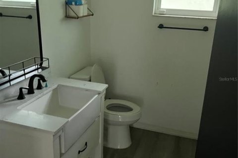 House in Dade City, Florida 3 bedrooms, 165.74 sq.m. № 1871053 - photo 8