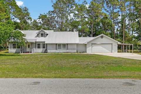 House in Palatka, Florida 4 bedrooms, 190.64 sq.m. № 2107010