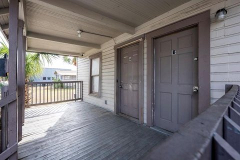 Apartment in Saint Petersburg, Florida 3 bedrooms, 116.13 sq.m. № 2215606 - photo 2