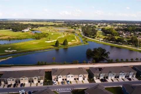 Townhouse in Davenport, Florida 3 bedrooms, 155.43 sq.m. № 2167109 - photo 10