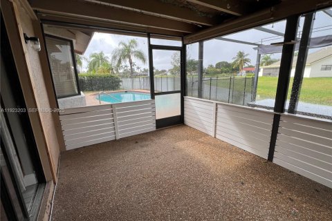 Villa ou maison à vendre à Margate, Floride: 3 chambres, 177.26 m2 № 1983558 - photo 14