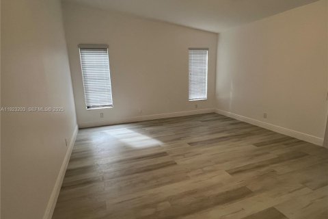 Villa ou maison à vendre à Margate, Floride: 3 chambres, 177.26 m2 № 1983558 - photo 9