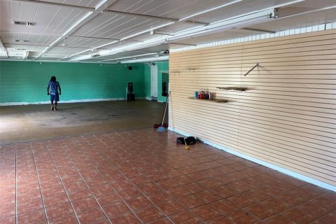 Immobilier commercial à louer à Hawthorne, Floride: 770.44 m2 № 1903369 - photo 11