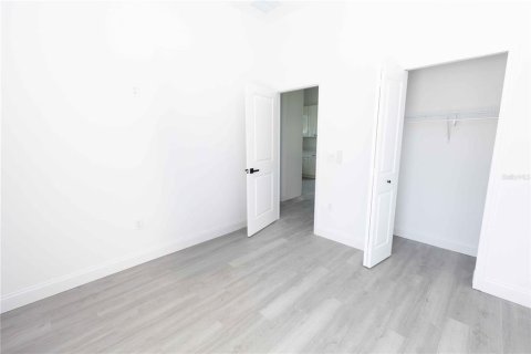 Casa en venta en Lake Panasoffkee, Florida, 3 dormitorios, 98.66 m2 № 1900438 - foto 11
