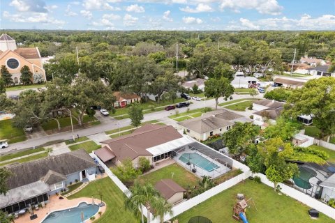 Villa ou maison à vendre à Tampa, Floride: 3 chambres, 146.32 m2 № 1907799 - photo 28