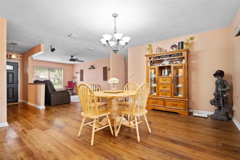 Villa ou maison à vendre à Tampa, Floride: 3 chambres, 146.32 m2 № 1907799 - photo 10