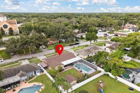 Villa ou maison à vendre à Tampa, Floride: 3 chambres, 146.32 m2 № 1907799 - photo 29