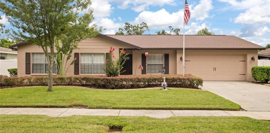 Villa ou maison à Tampa, Floride 3 chambres, 146.32 m2 № 1907799