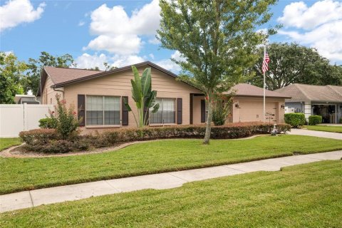 Villa ou maison à vendre à Tampa, Floride: 3 chambres, 146.32 m2 № 1907799 - photo 3