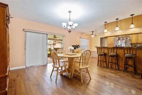 Villa ou maison à vendre à Tampa, Floride: 3 chambres, 146.32 m2 № 1907799 - photo 9