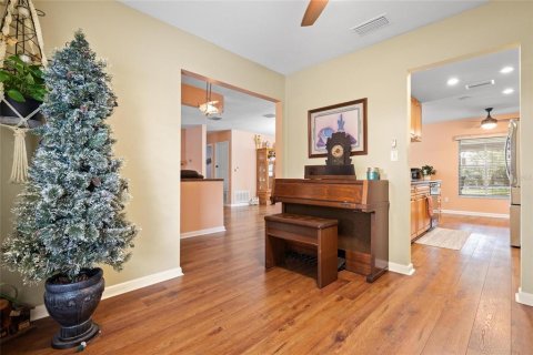 Villa ou maison à vendre à Tampa, Floride: 3 chambres, 146.32 m2 № 1907799 - photo 11