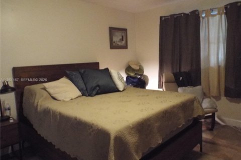 Condominio en venta en Hallandale Beach, Florida, 1 dormitorio, 71.53 m2 № 2021958 - foto 4