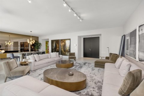 Купить кондоминиум в Майами, Флорида 4 спальни, 427.35м2, № 1980425 - фото 8