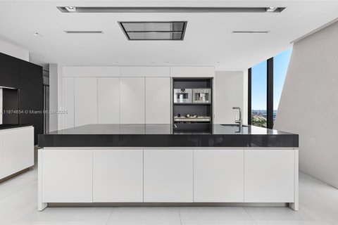 Купить кондоминиум в Майами, Флорида 4 спальни, 427.35м2, № 1980425 - фото 9