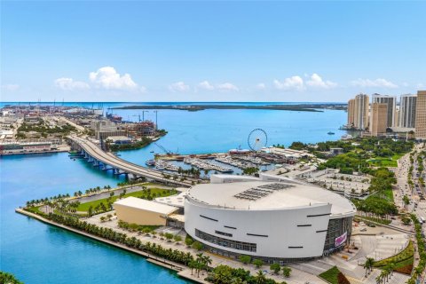 Купить кондоминиум в Майами, Флорида 4 спальни, 427.35м2, № 1980425 - фото 29