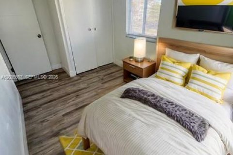 Apartment in Miami, Florida 2 bedrooms № 2069657 - photo 3