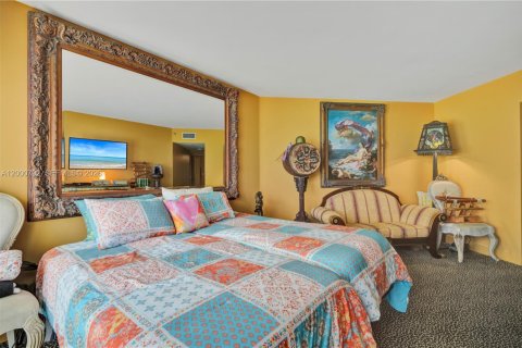 Купить кондоминиум в Санни-Айлс-Бич, Флорида 1 спальня, 117.06м2, № 2065833 - фото 4