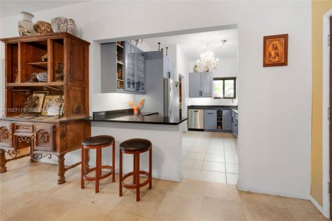 Купить виллу или дом в Норт-Майами, Флорида 3 спальни, 156.63м2, № 1986047 - фото 16