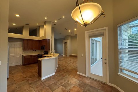 House in Orlando, Florida 4 bedrooms, 267.28 sq.m. № 2393875 - photo 7