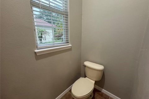 House in Orlando, Florida 4 bedrooms, 267.28 sq.m. № 2393875 - photo 19