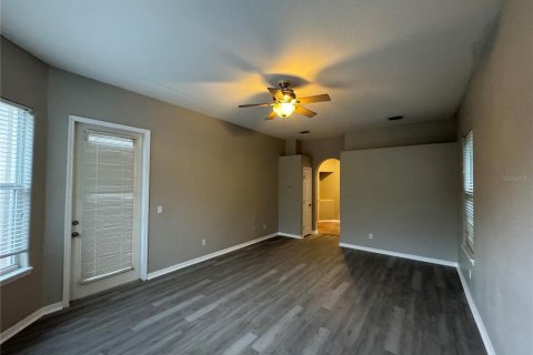 House in Orlando, Florida 4 bedrooms, 267.28 sq.m. № 2393875 - photo 12