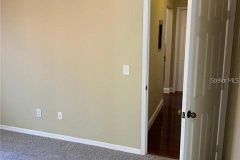 Copropriété à louer à Orlando, Floride: 2 chambres, 98.66 m2 № 2386194 - photo 13