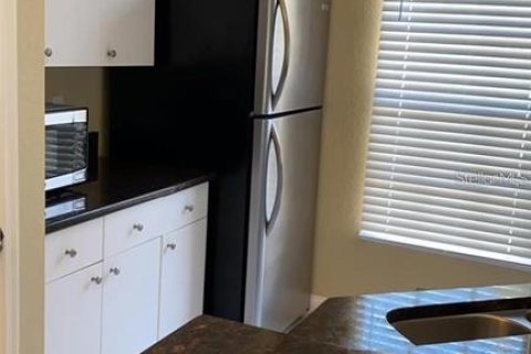 Copropriété à louer à Orlando, Floride: 2 chambres, 98.66 m2 № 2386194 - photo 8