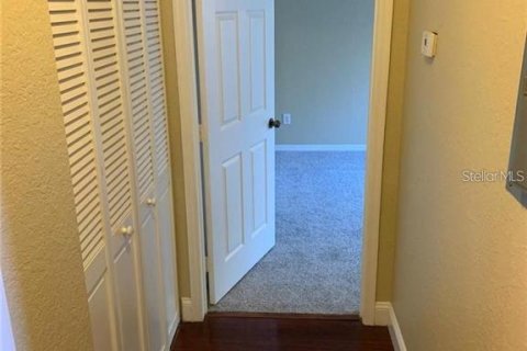 Copropriété à louer à Orlando, Floride: 2 chambres, 98.66 m2 № 2386194 - photo 11