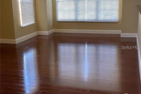 Copropriété à louer à Orlando, Floride: 2 chambres, 98.66 m2 № 2386194 - photo 4