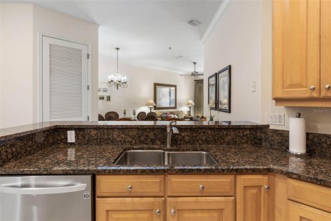 Condo in Palm Coast, Florida, 2 bedrooms  № 1866362 - photo 13
