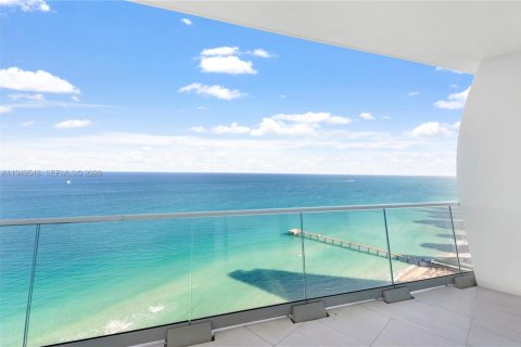 Снять в аренду кондоминиум в Санни-Айлс-Бич, Флорида 4 спальни, 307.69м2, № 2004809 - фото 30