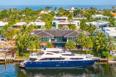 Casa en venta en Golden Beach, Florida, 12 dormitorios, 1003.53 m2 № 2016522 - foto 9