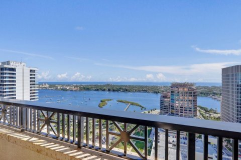 Condo in West Palm Beach, Florida, 2 bedrooms  № 2082014 - photo 29