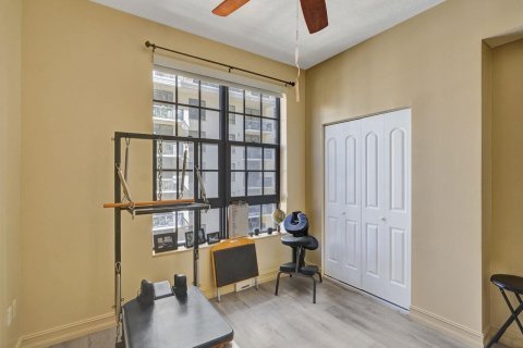 Condo in West Palm Beach, Florida, 2 bedrooms  № 2082014 - photo 15