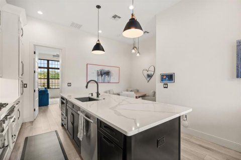Touwnhouse à vendre à Winter Garden, Floride: 3 chambres, 189.52 m2 № 2360756 - photo 8