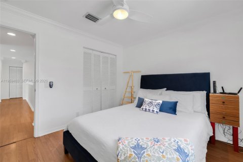 Купить виллу или дом в Уэстон, Флорида 5 спален, 230.4м2, № 2023824 - фото 22