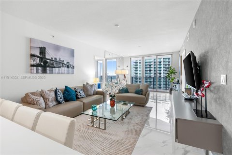 Condominio en venta en Miami, Florida, 2 dormitorios, 116.78 m2 № 1988678 - foto 19