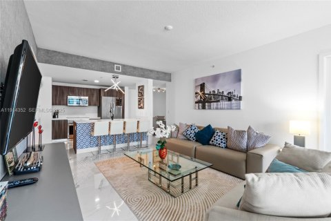Condominio en venta en Miami, Florida, 2 dormitorios, 116.78 m2 № 1988678 - foto 24