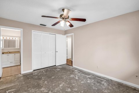 Condo in Cape Coral, Florida, 2 bedrooms  № 2253116 - photo 14
