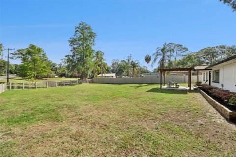House in Sanford, Florida 4 bedrooms, 142.23 sq.m. № 2233500 - photo 2