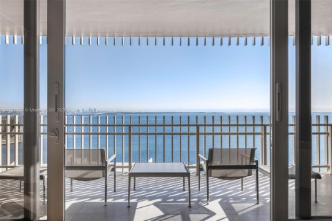 Condominio en venta en Miami, Florida, 4 dormitorios, 349.68 m2 № 1703246 - foto 25