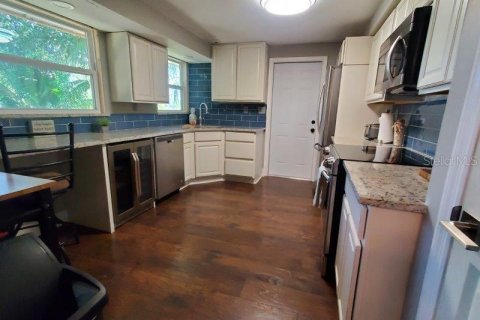 Casa en alquiler en Port Charlotte, Florida, 2 dormitorios, 102.38 m2 № 1909132 - foto 7