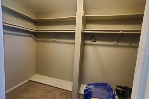 Снять в аренду виллу или дом в Порт-Шарлотт, Флорида 2 спальни, 102.38м2, № 1909132 - фото 13