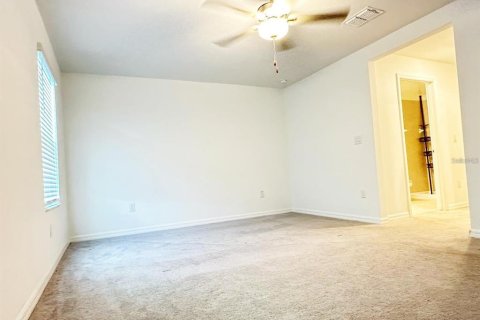Touwnhouse à louer à New Port Richey, Floride: 2 chambres, 140.56 m2 № 2123104 - photo 11