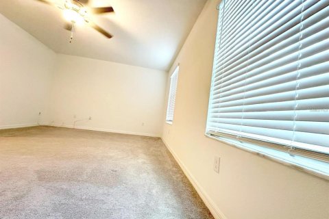 Touwnhouse à louer à New Port Richey, Floride: 2 chambres, 140.56 m2 № 2123104 - photo 14